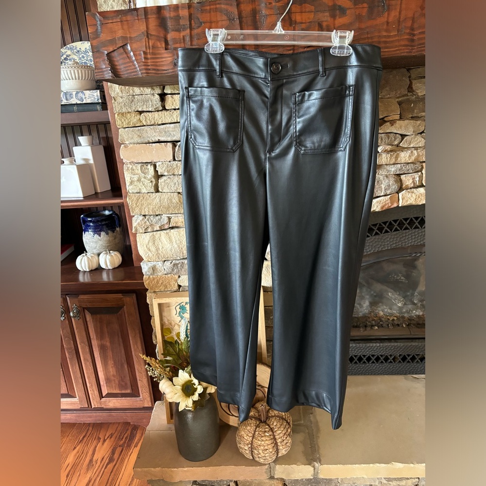 Black leather wide leg cropped pant! Fall trend!!